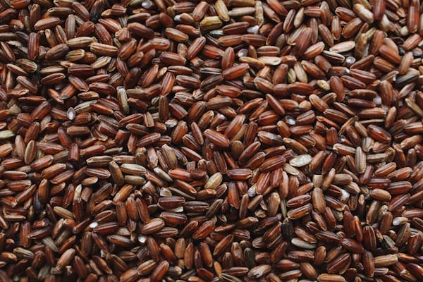 What are the health benefits of brown rice for our children?